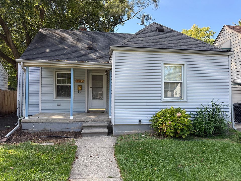 1st image of 15845 Kinloch St