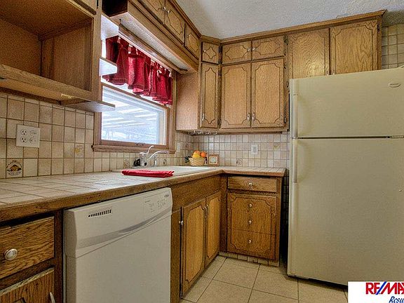 3rd image of 6537 Wirt St