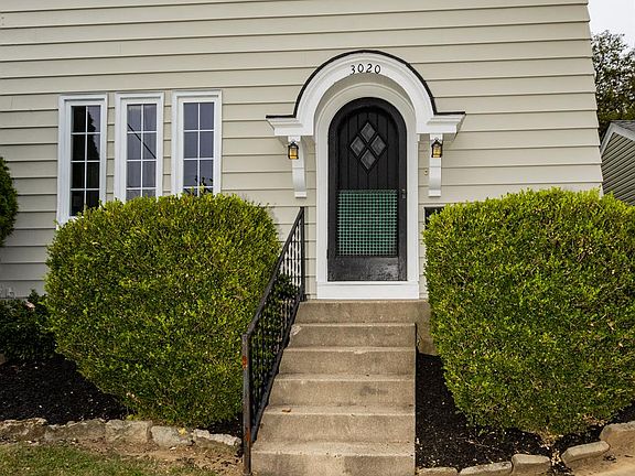3rd image of 3020 Carroll Ave