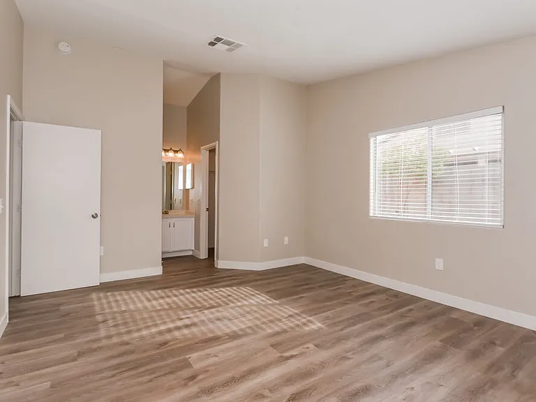 5225 Panguitch Dr — Photo 9