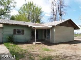 230 W Elmwood Ln, Toppenish, WA 98948