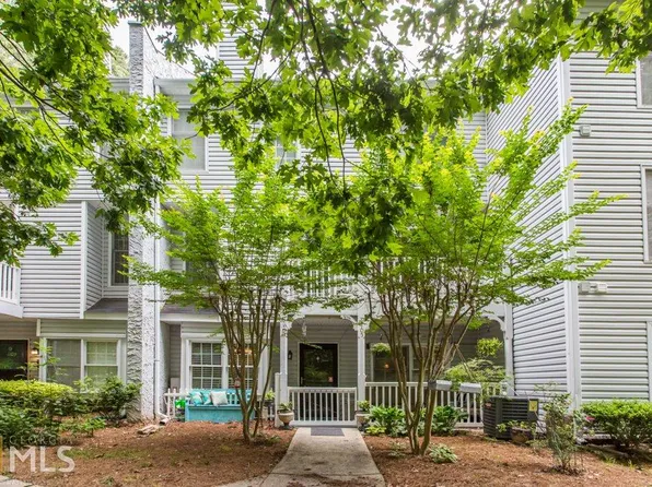 1105 Cannongate Xing, Marietta, GA 30064