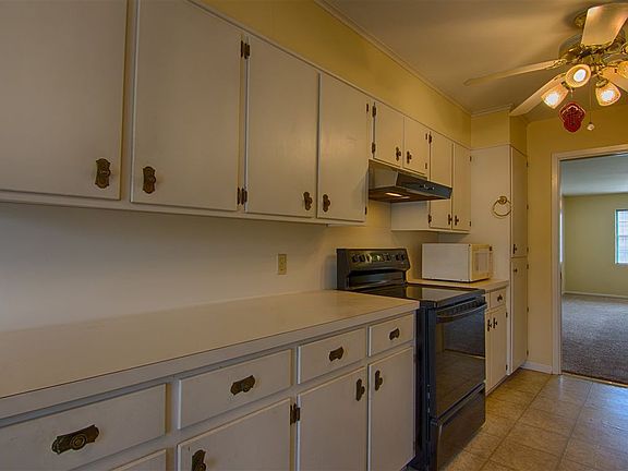 5th image of 5805 Meadow Way