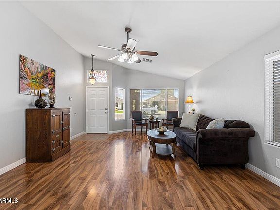 3rd image of 7686 W Foothill Drive