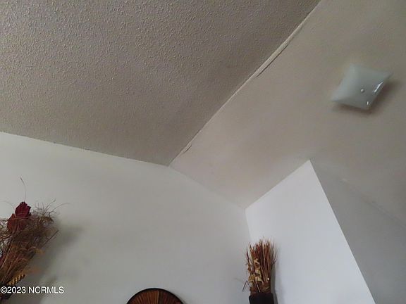 4th image of 3326 Moseley Drive