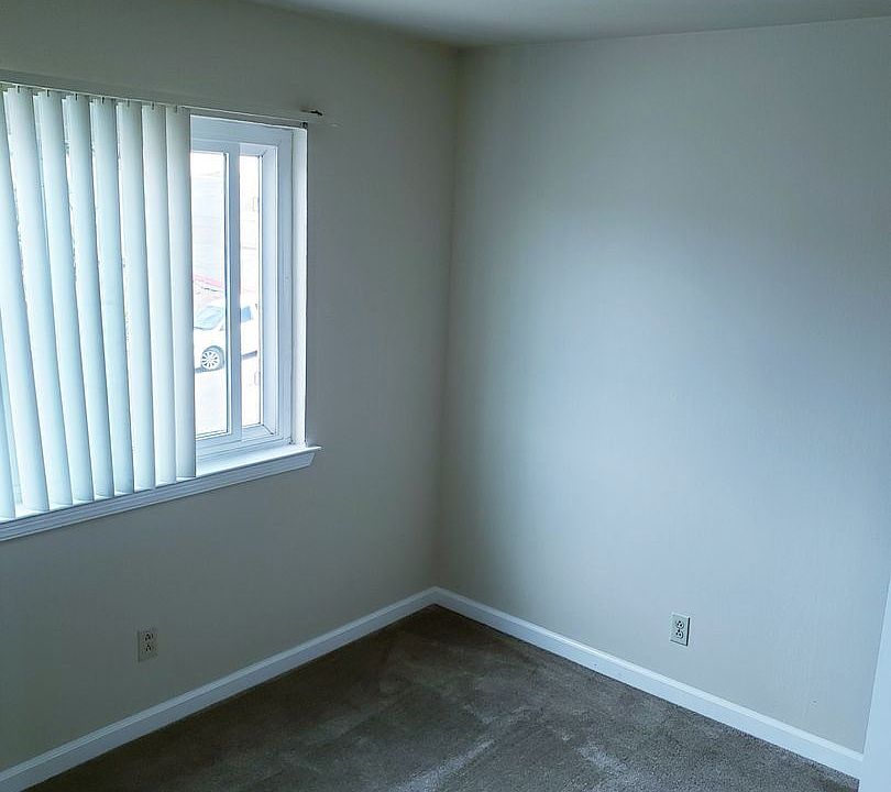 2nd image of 365 88th St APT 4