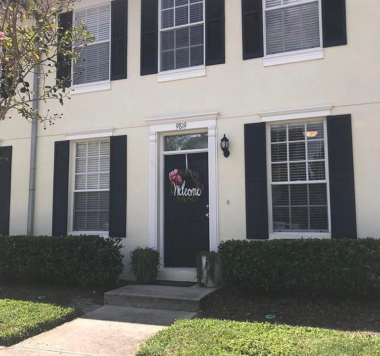 1st image of 9819 W Park Village Dr