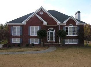 1960 Quail Hollow Dr, Cumming, GA 30041