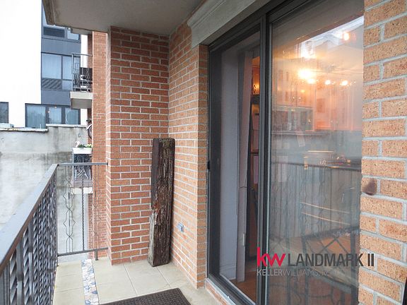 4th image of 1443 28th Ave #2FL