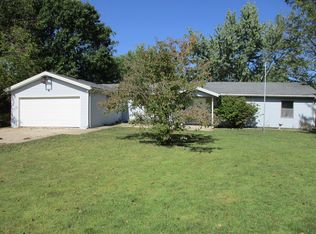 1129 NE 75th, Knob Noster, MO 65336