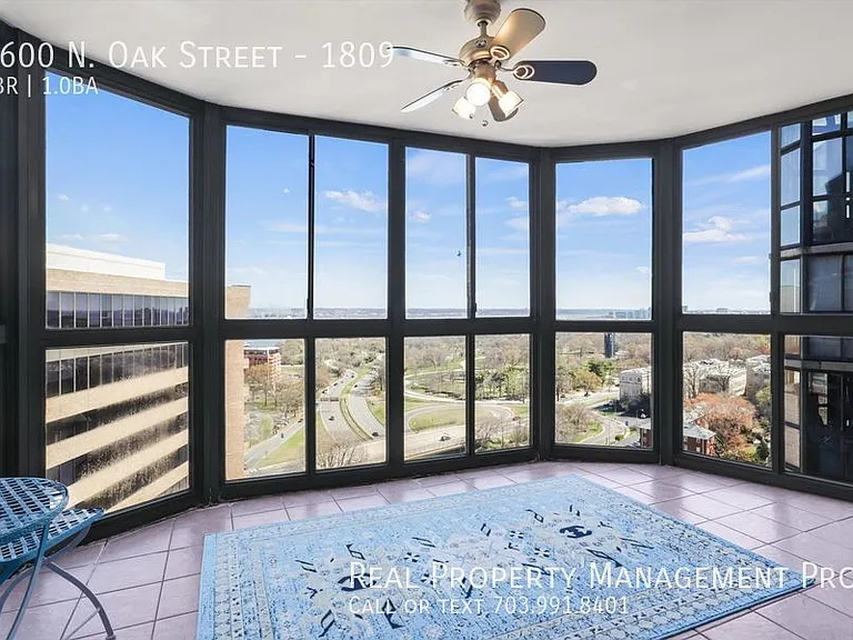 1600 N Oak St #1809 — Photo 2