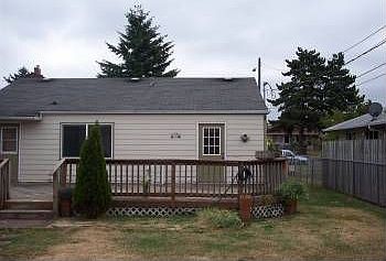 3rd image of 7026 S Fife St