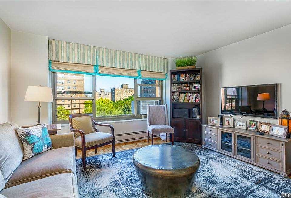 zillow apartments for sale astoria ny