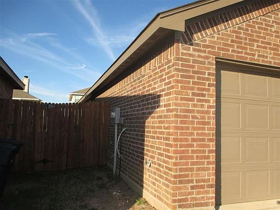 5th image of 2444 Galemeadow Dr