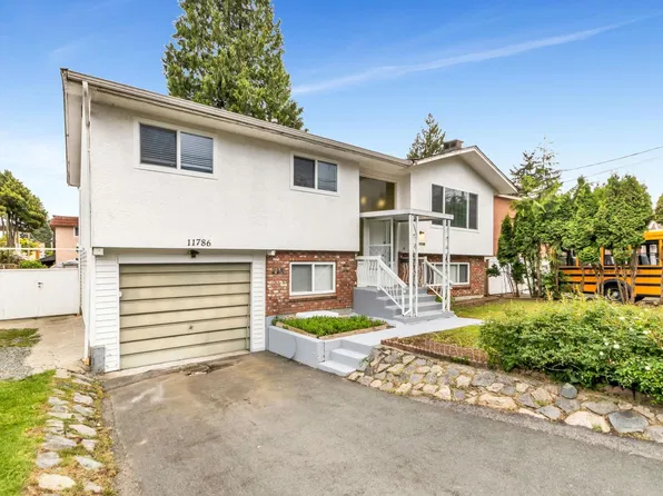 11786 86th Ave, Delta, BC V4C 2X7