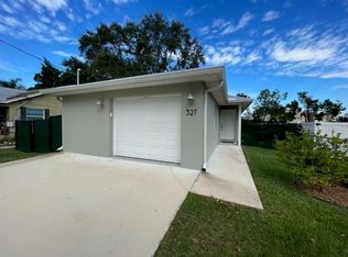 327 Mount Pleasant Rd, Nokomis, FL 34275