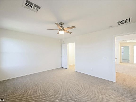 5th image of 1325 Deep Valley Ave