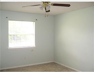 4th image of 88 Moss Dr