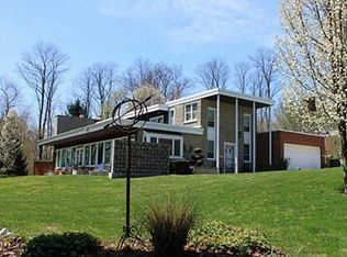 401 Burtner Rd, Natrona Heights, PA 15065