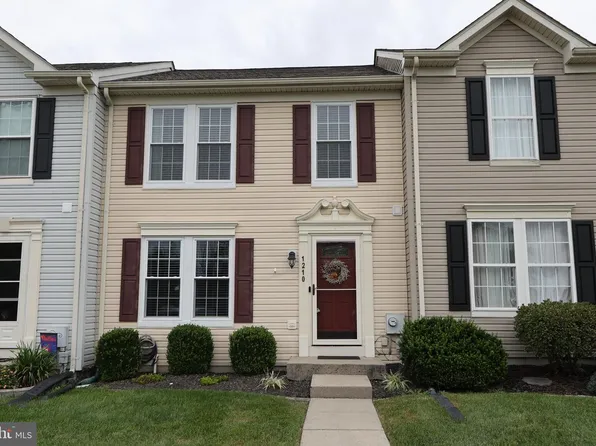 1210 Pin Oak Dr, Perkiomenville, PA 18074