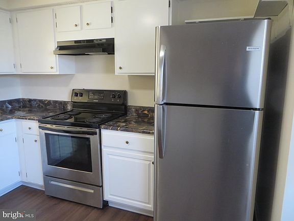 4th image of 4685 Prather Pl