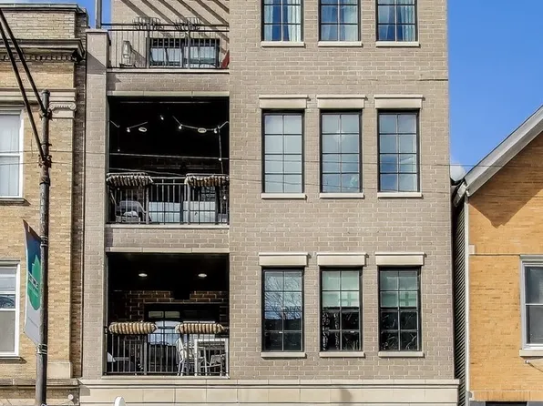 2136 W Belmont Ave #2, Chicago, IL 60618