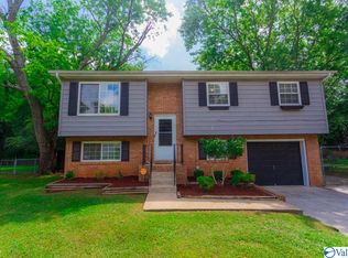 3915 McCalley Pl SW, Huntsville, AL 35805