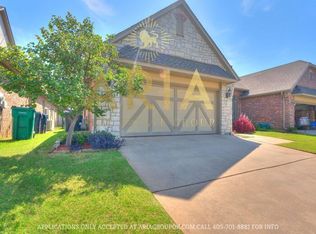 17918 Arbor Ln, Edmond, OK 73003