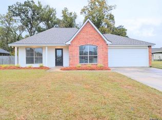 40346 Kipling Dr, Darrow, LA 70725