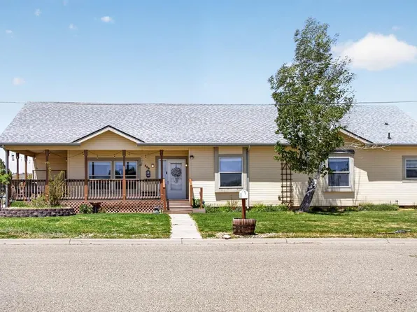 824 W Cedar St, Walsenburg, CO 81089