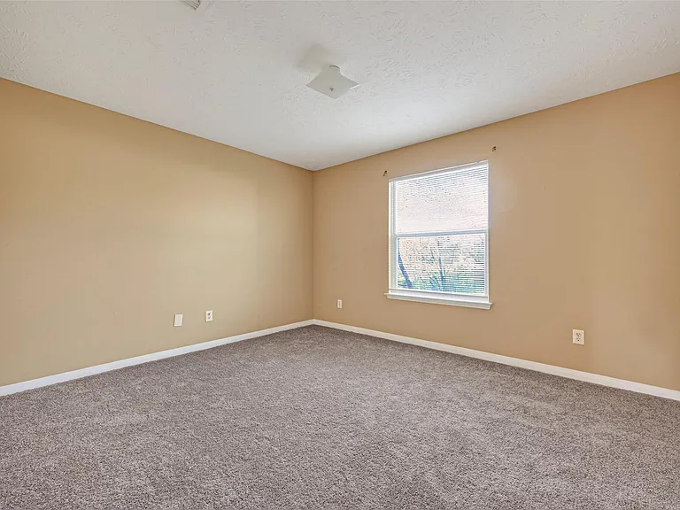 3006 Palace Oaks Dr — Photo 27