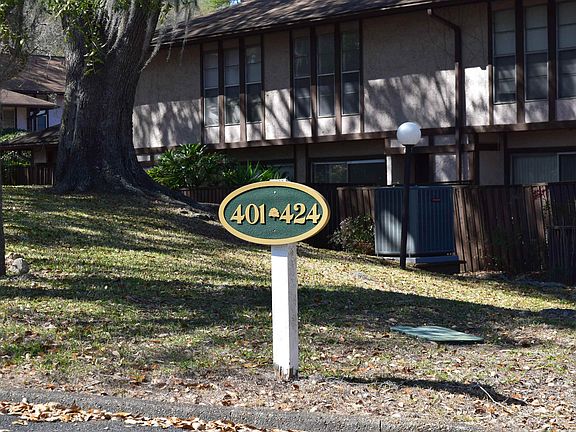 5th image of 409 Westwood Dr #409