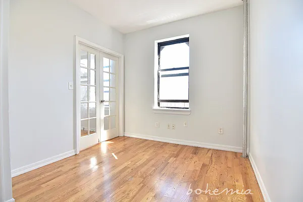 Rented by Bohemia Realty Group | media 13