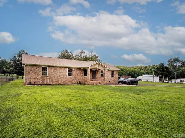 5915 Brister Dr, Jacksonville, AR 72076