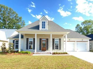 6922 Rue Papillon, Zachary, LA 70791