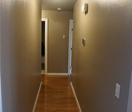 5th image of 3129 N Warwick Dr