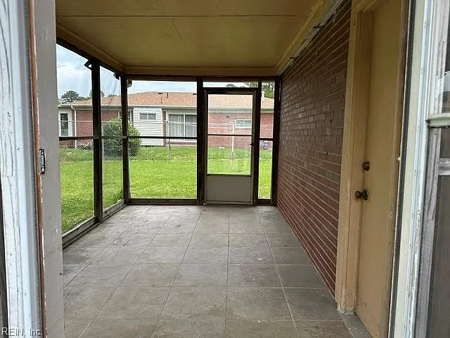 426 Beacon Hill Cir — Photo 34