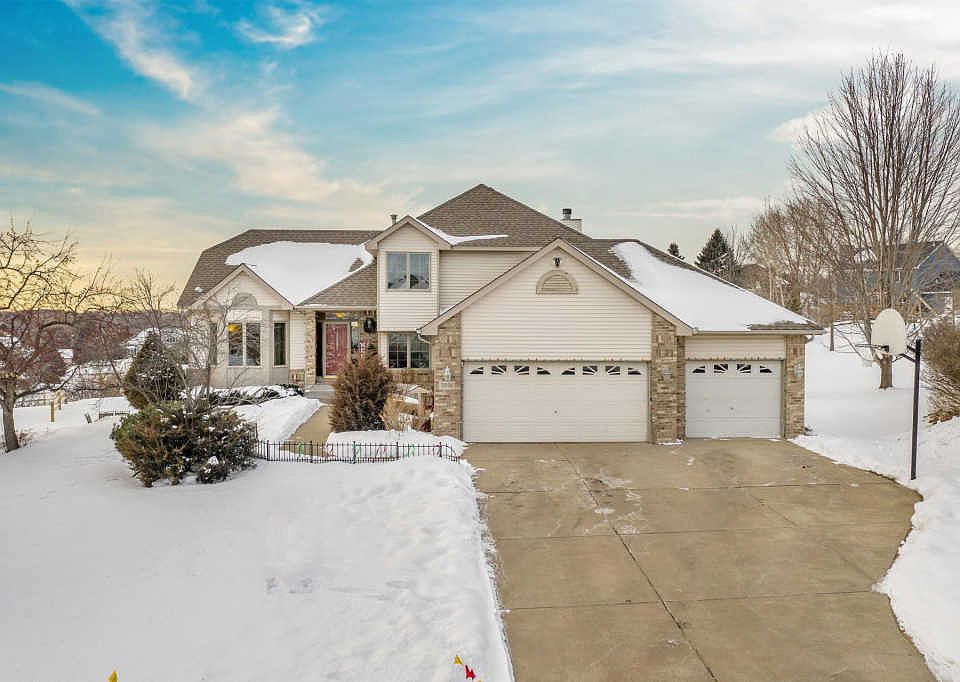 1st image of 3596 Sunbury Dr
