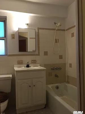 Rented by Prime Realty | media 3