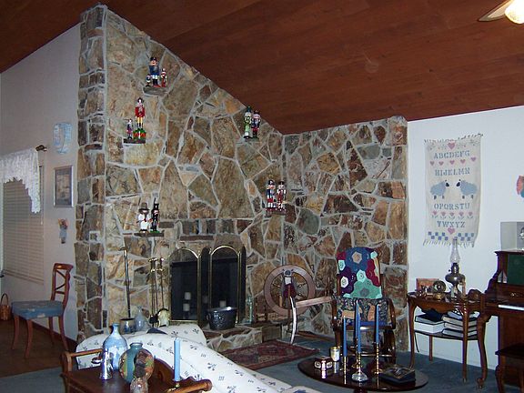 4th image of 4680 Green Canyon Dr