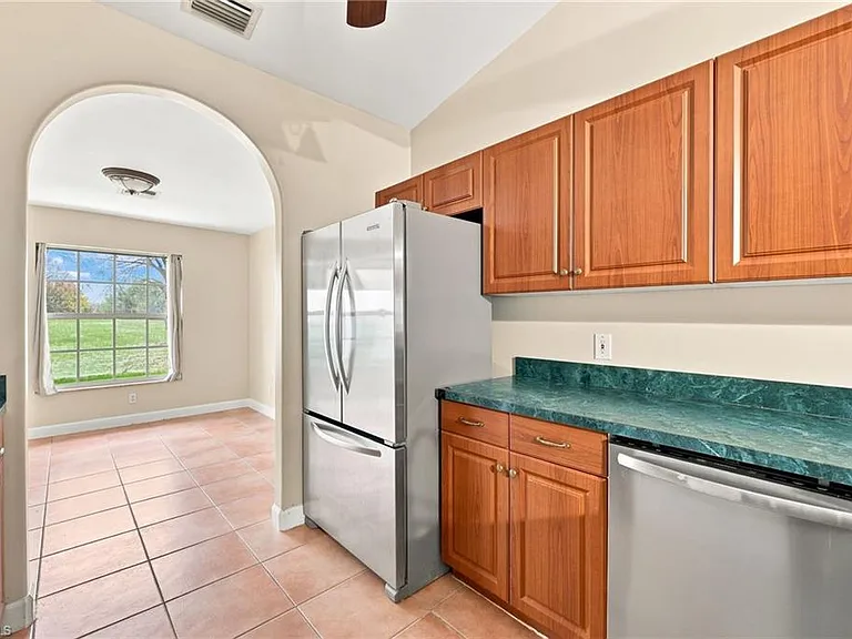 4438 Pine Lake Rd — Photo 22