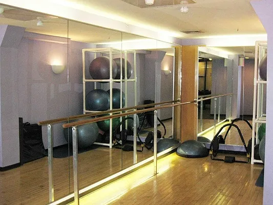 Sold by Sotheby's International Realty | media 29