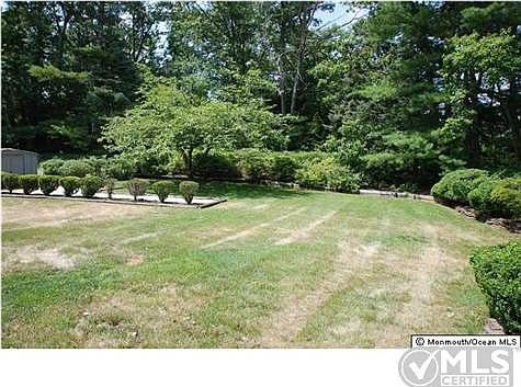 5th image of 989 Fairview Dr