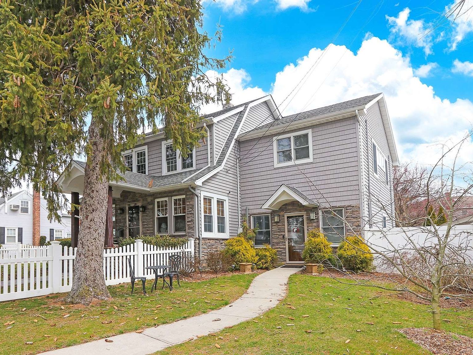 967 Newbridge Road, Bellmore, NY 11710 Zillow