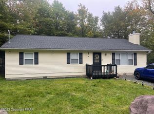 7667 Diane Ct, Tobyhanna, PA