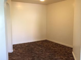 300 N 5th St APT 2, Hannibal, MO 63401