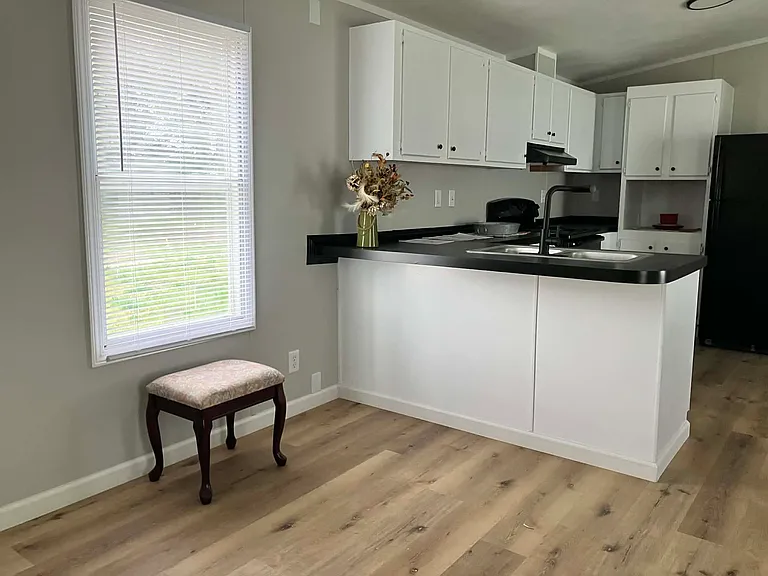 19 Deerwood Dr — Photo 4