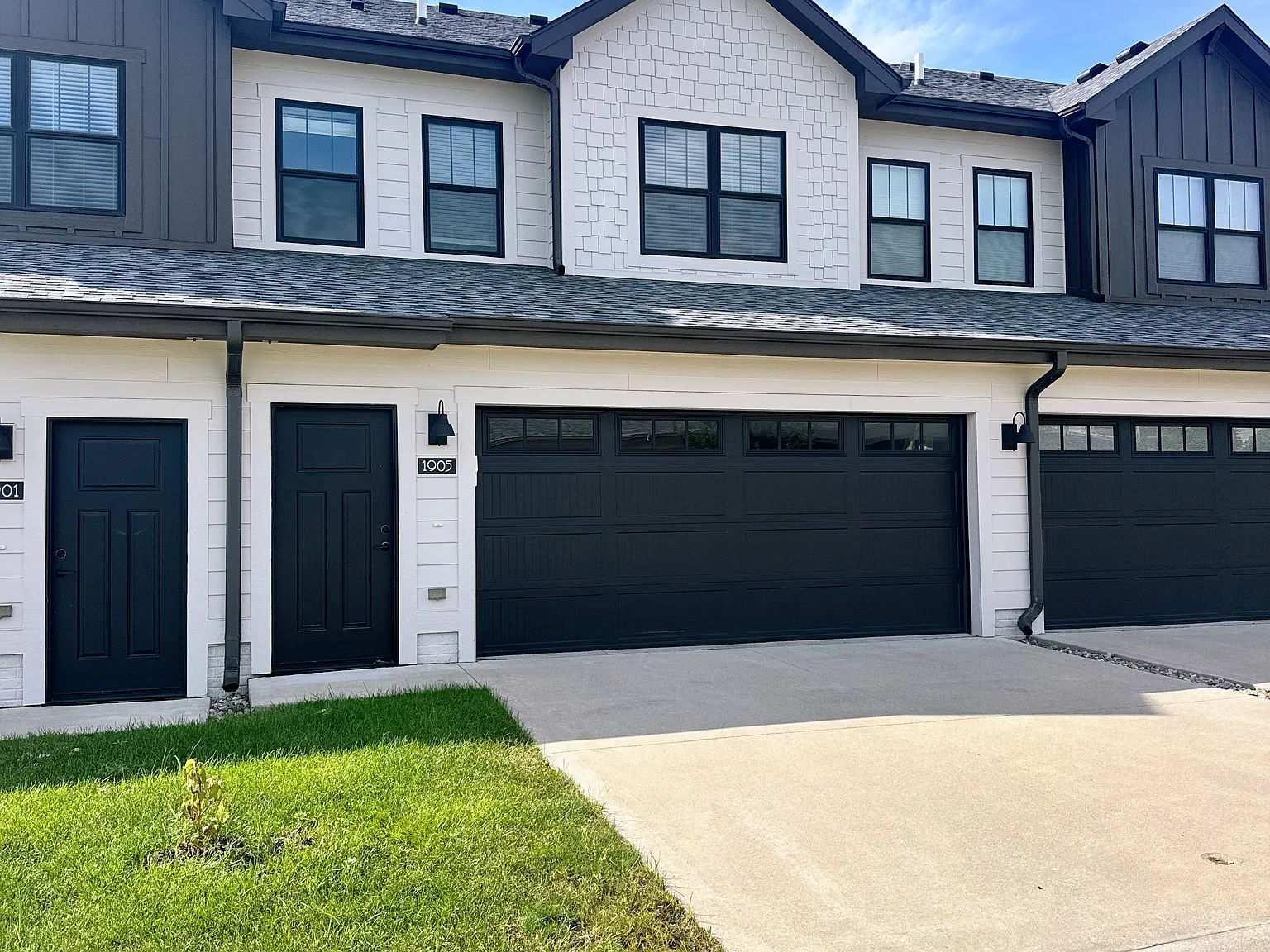1905 SW Chautauqua Ln — Photo 3