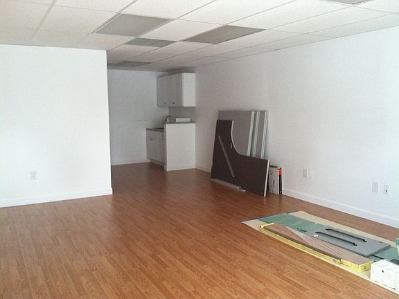 2nd image of 104 Elden St Ste 12