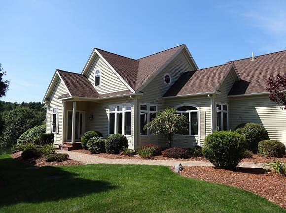 1st image of 47 Hawkins Glen Dr